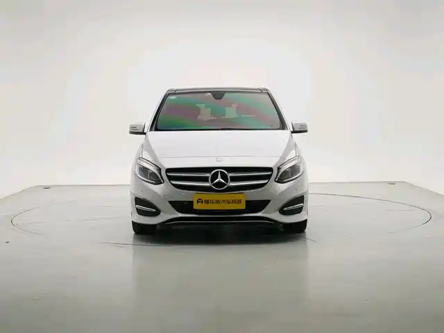Mercedes-Benz B-Class 2015 — фото 7