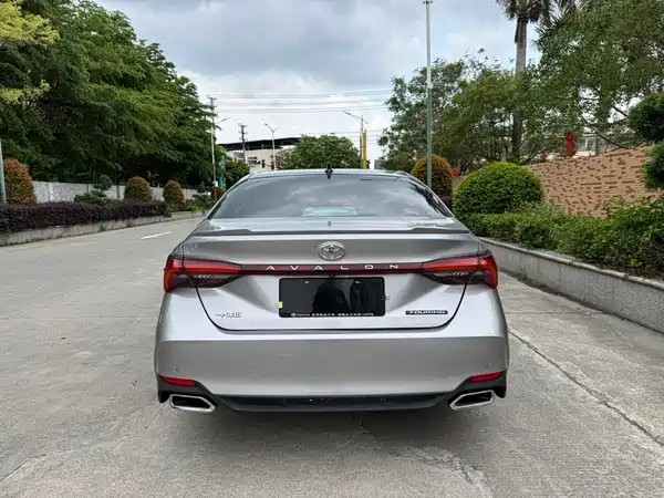 Toyota Avalon 2019