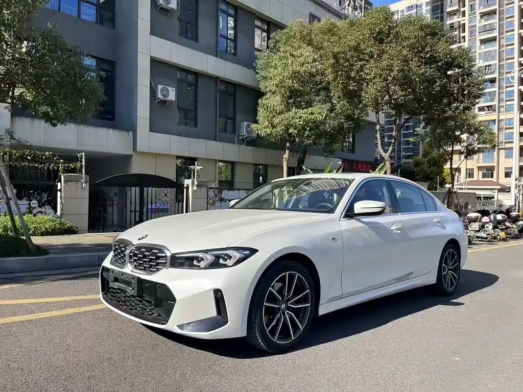 BMW 3 Series 2024