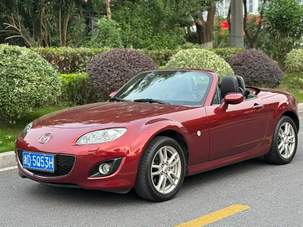 Mazda MX-5 2013 — фото 10