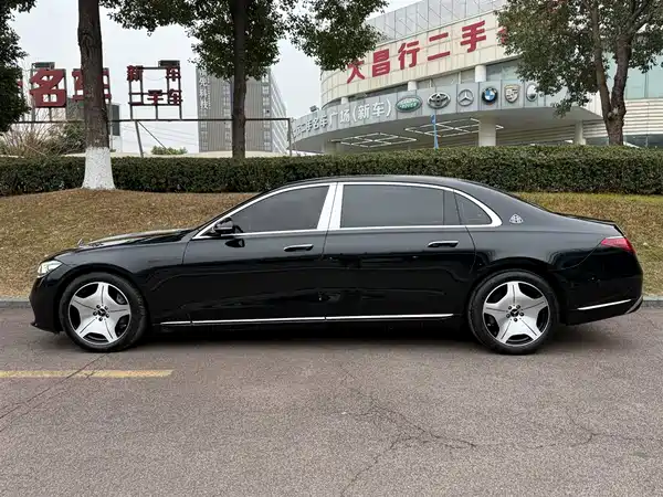 Mercedes-Benz Maybach S-Class 2021