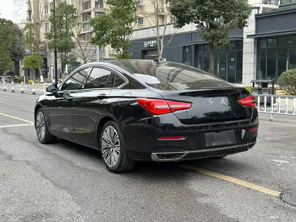 Hongqi H5 2022