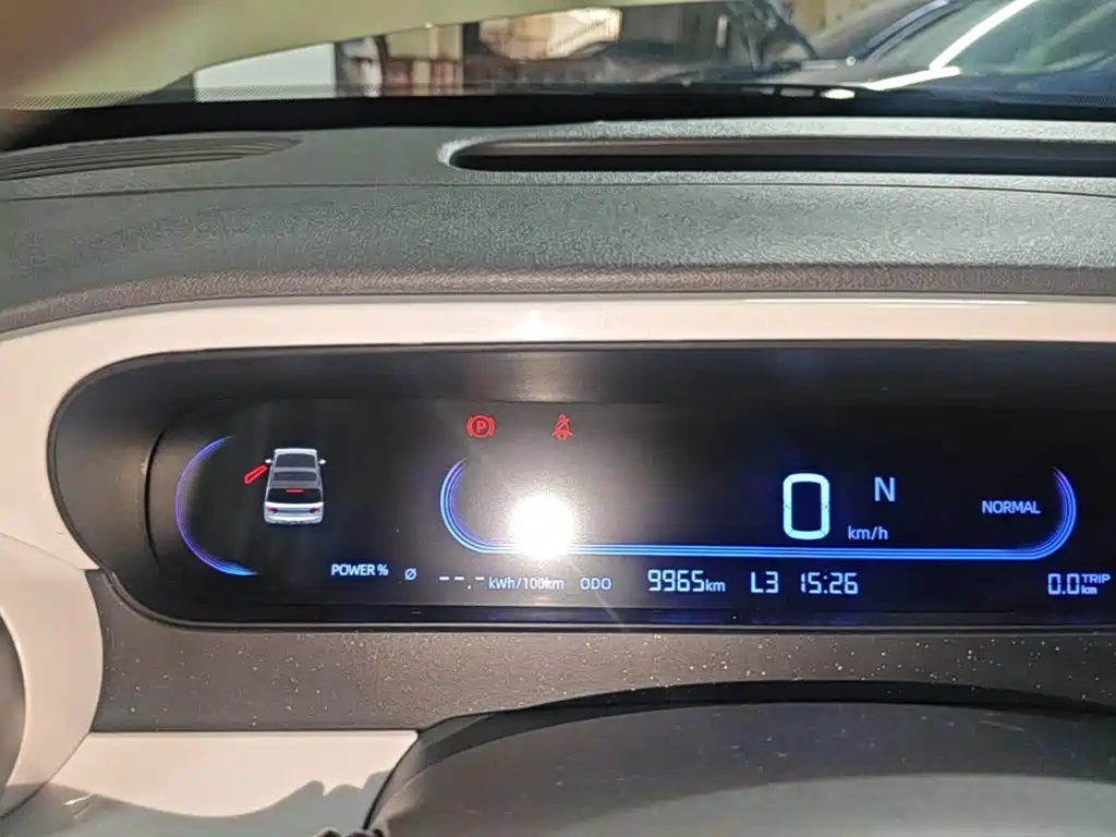Geely Galaxy Panda 2025 — фото 12