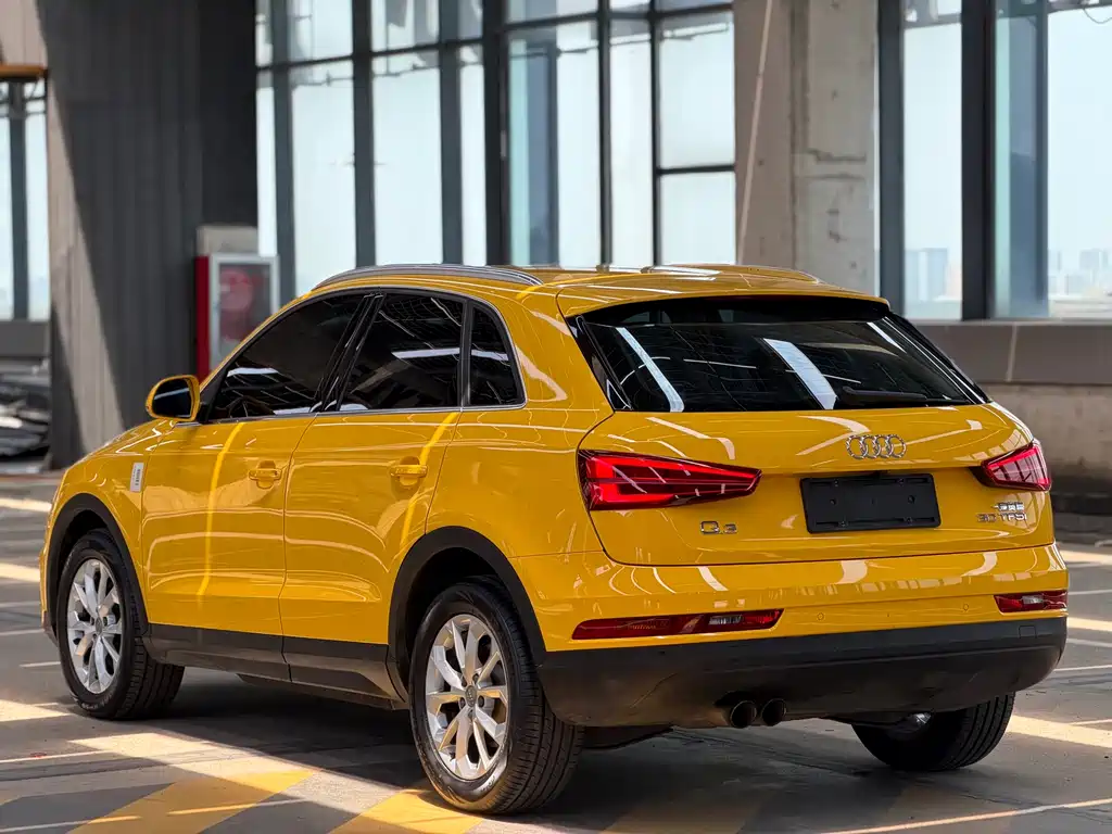 Audi Q3 2016 — фото 5