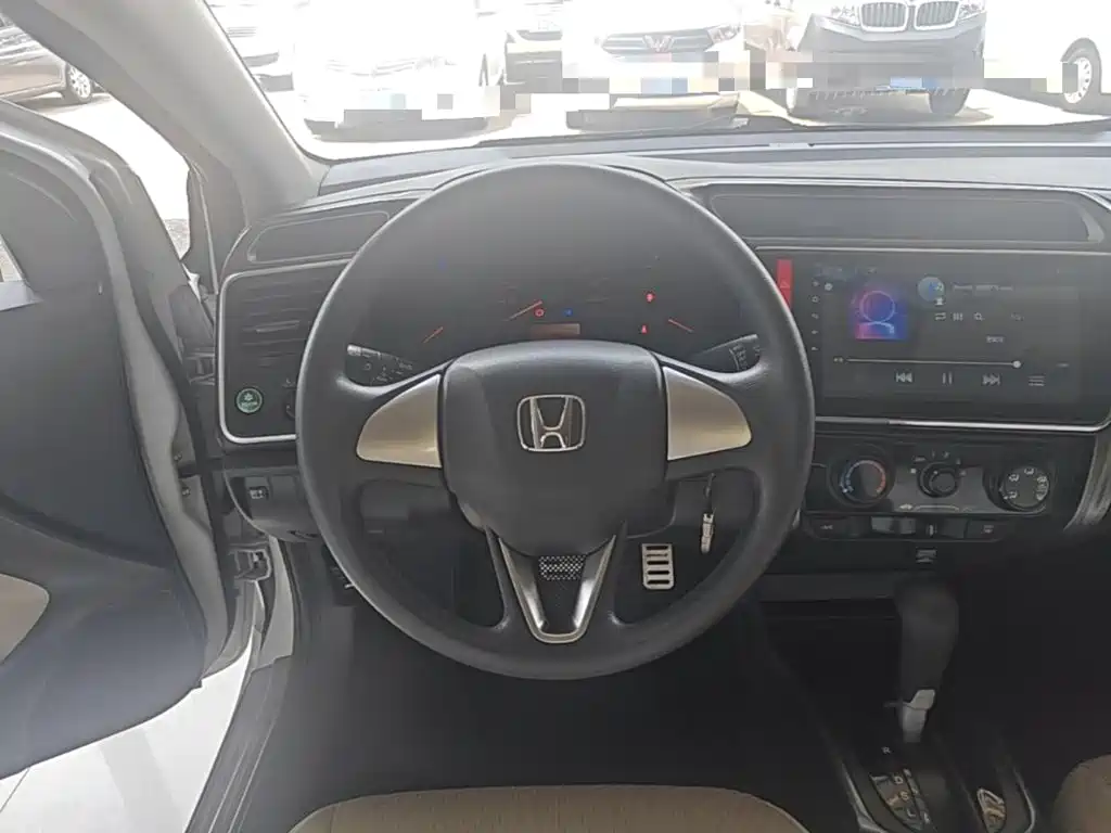 Honda Greiz 2017 — фото 11