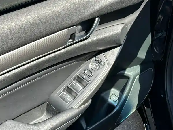 Honda Accord 2022