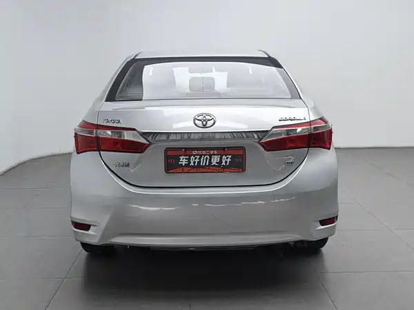 Toyota Corolla 2015