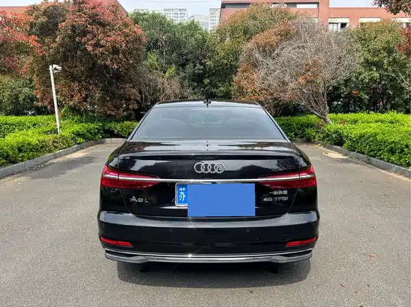 Audi A6L 2023
