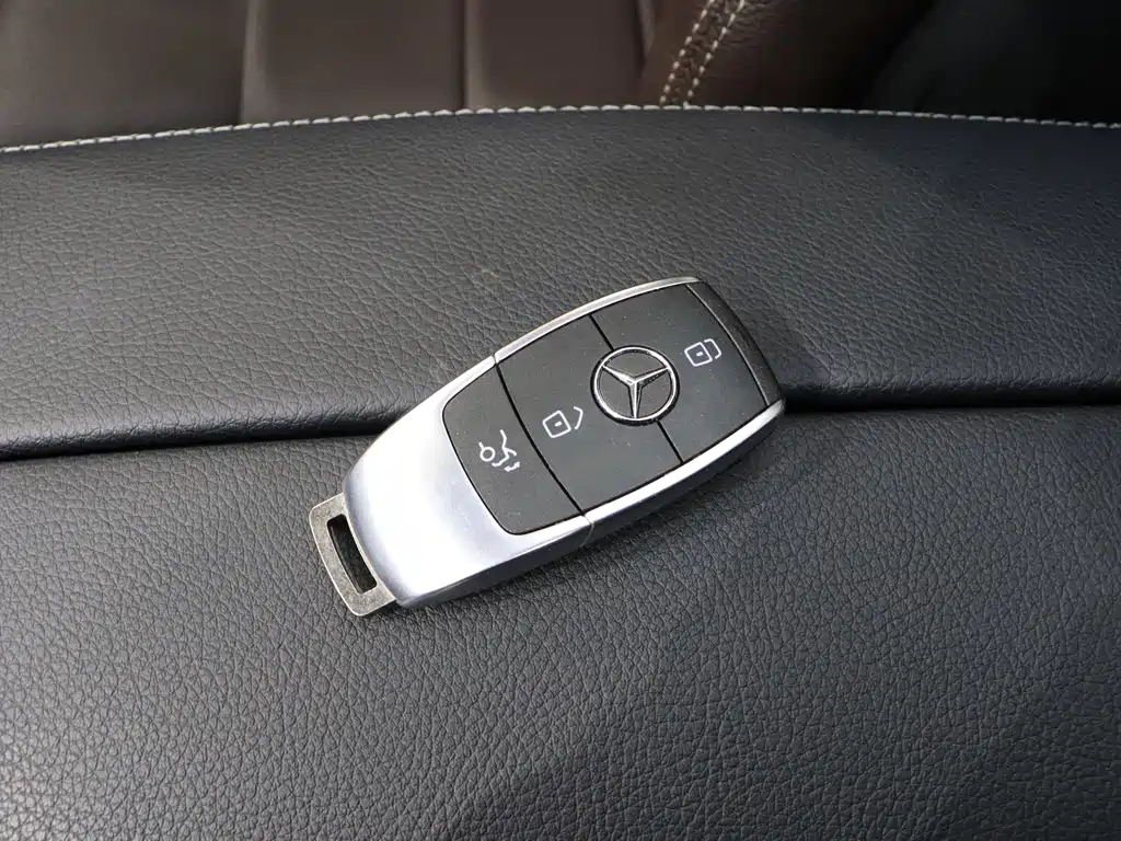 Mercedes-Benz GLC 2020 — фото 12