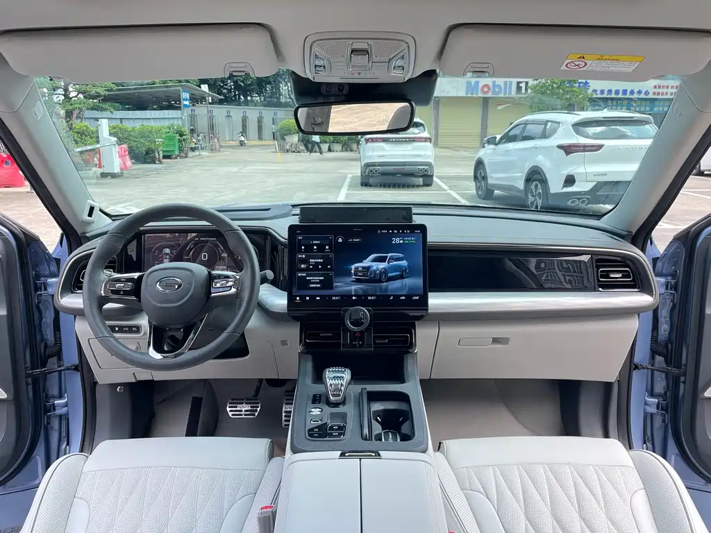 GAC Motor Trumpchi GS8 2022 — фото 20