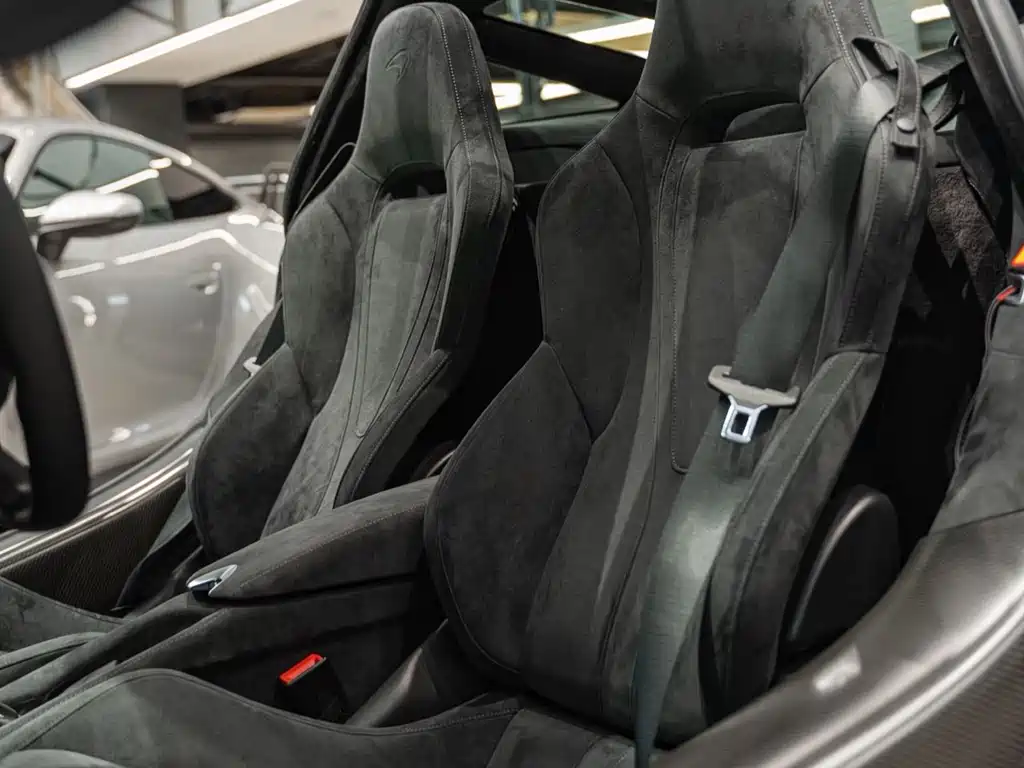 McLaren 720S 2019 — фото 12