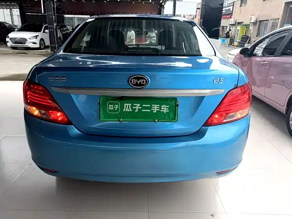BYD e5 2022