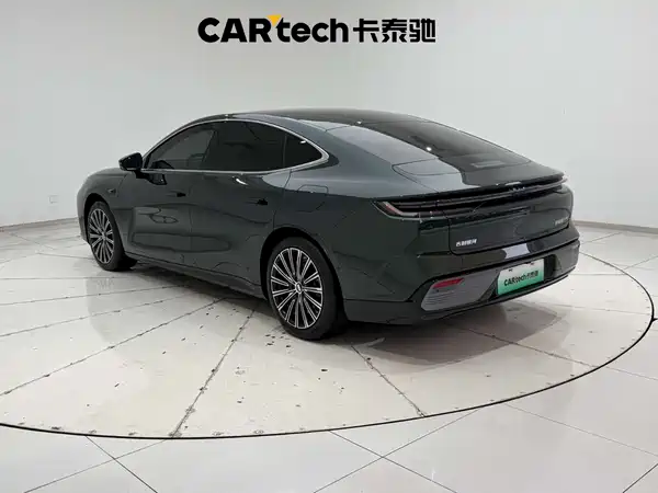 Geely Galaxy Starshine 8 2025