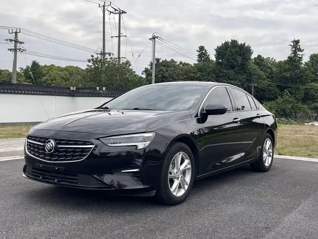 Buick Regal 2021