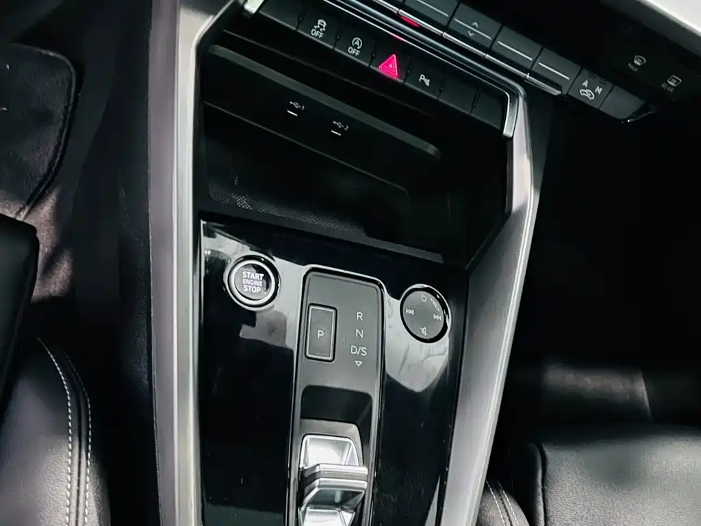 Audi A3 2022 — фото 10