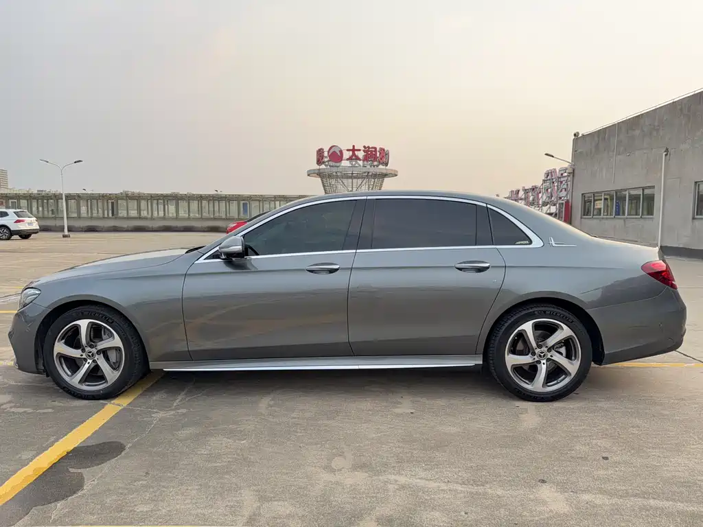 Mercedes-Benz E-Class 2019