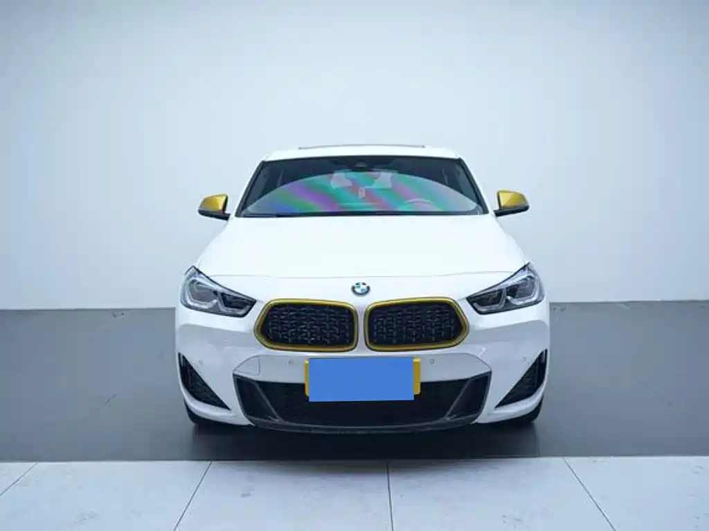 BMW X2 2023 — фото 1