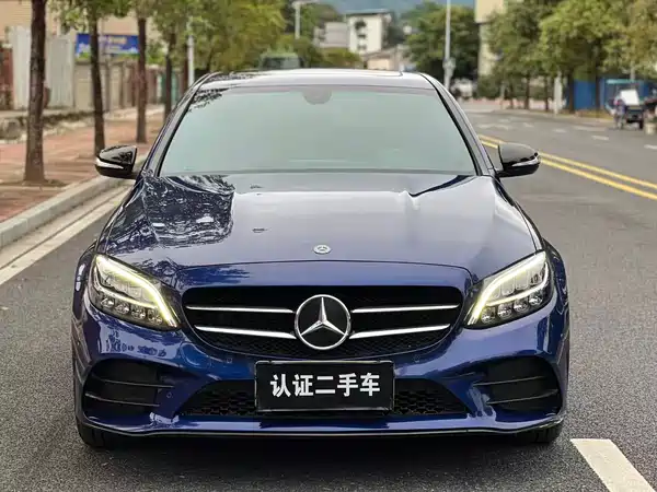 Mercedes-Benz C-Class 2020