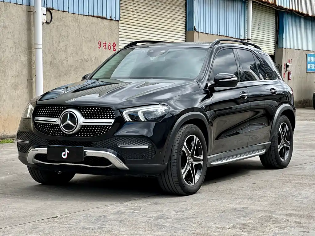 Mercedes-Benz GLE 2022 — фото 1