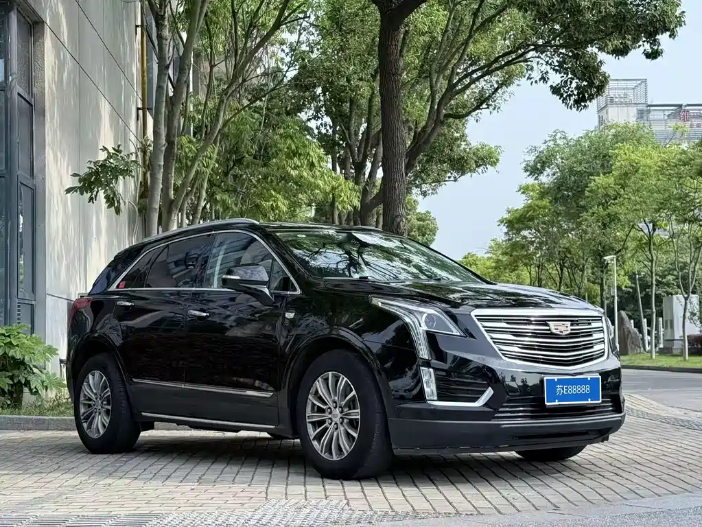 Cadillac XT5 2018 — фото 3