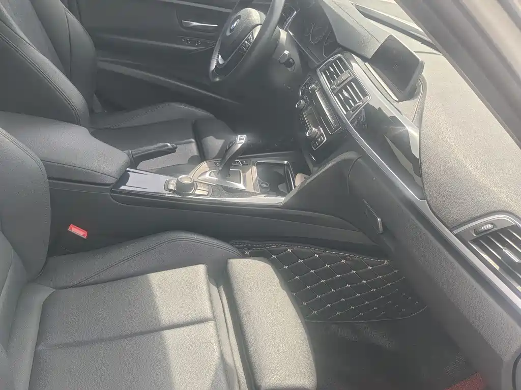 BMW 3 Series 2018