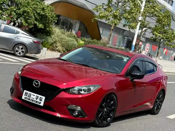 Mazda 3 Axela 2014