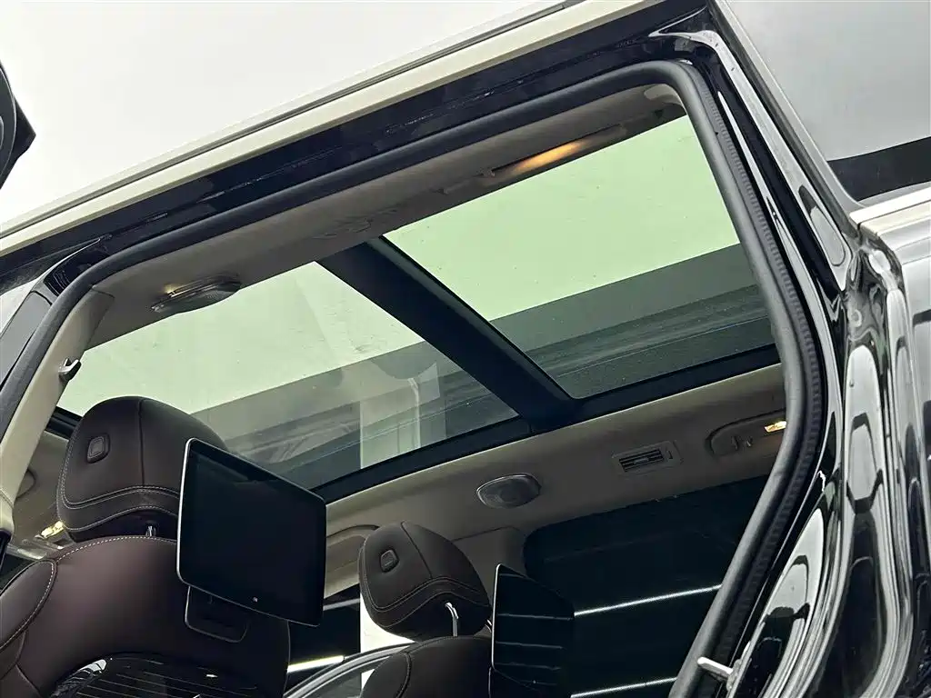 Mercedes-Benz GLS 2024 — фото 19