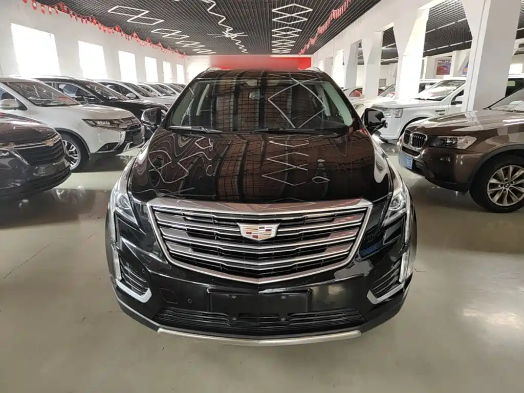 Cadillac XT5 2018 — фото 3