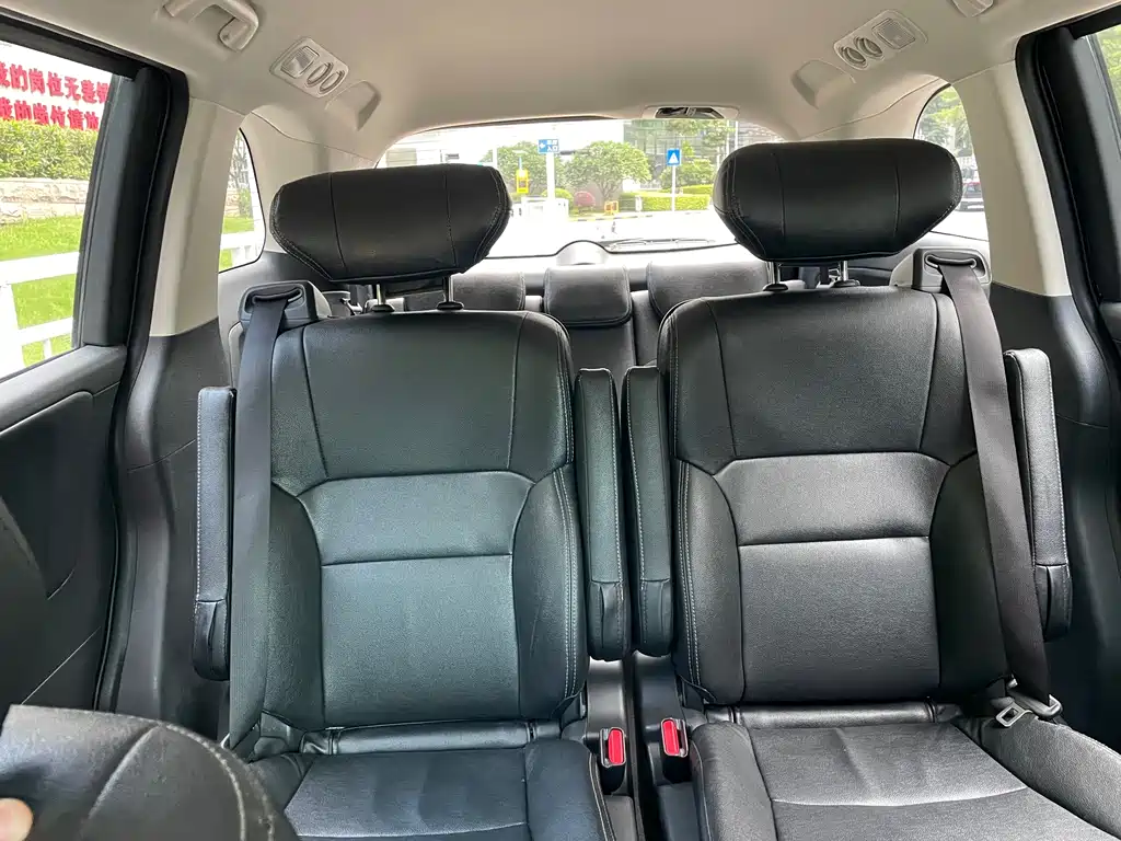 Honda Odyssey 2021 — фото 16
