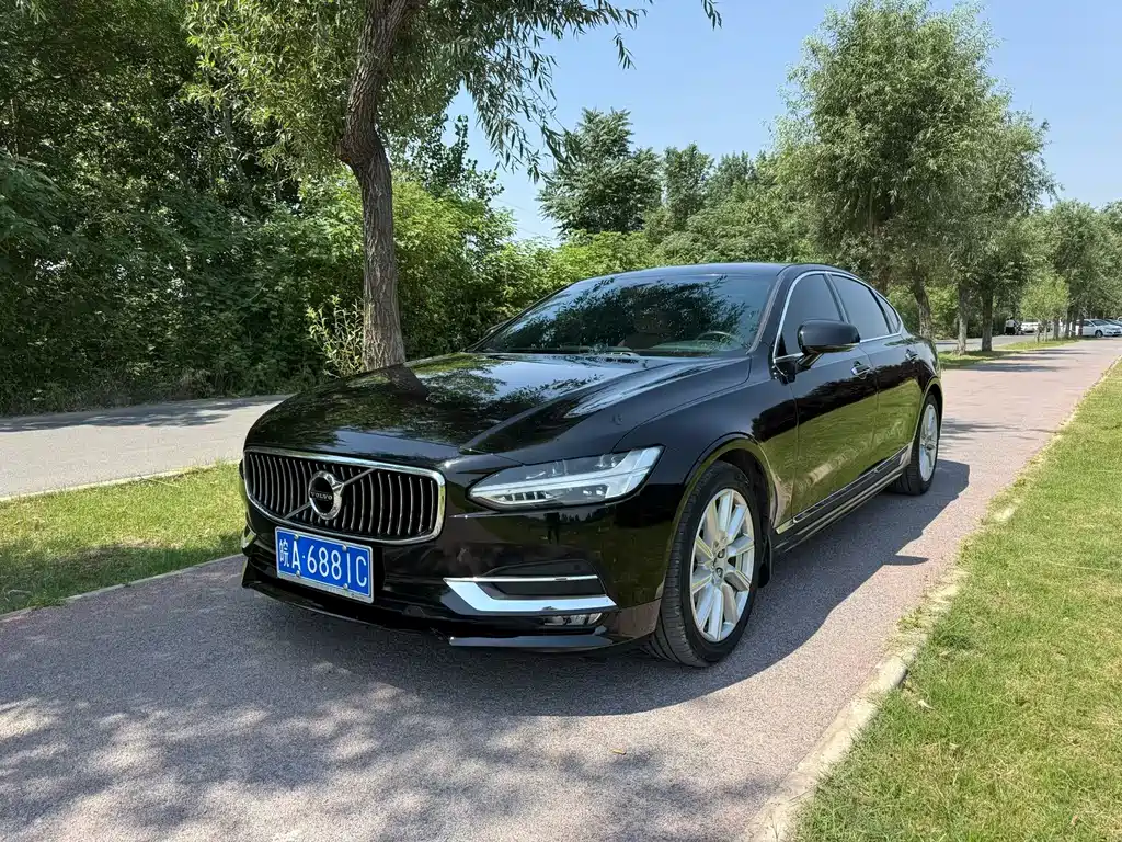 Volvo S90 2020 — фото 1