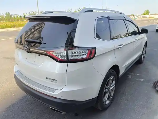Ford Edge 2018