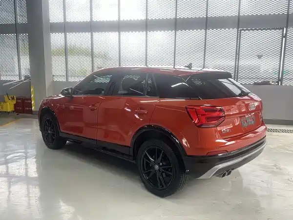 Audi Q2L 2021