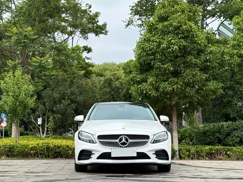 Mercedes-Benz C-Class 2019 — фото 2