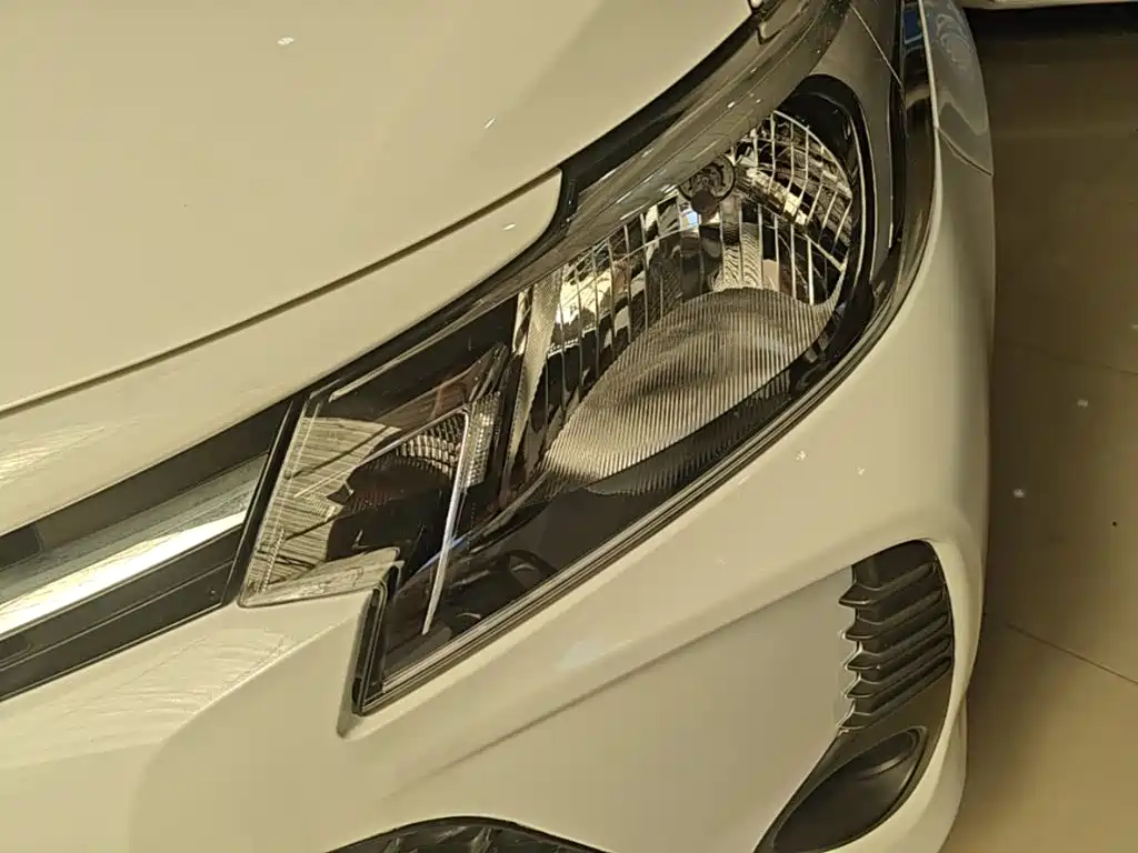 Toyota Vios FS 2022 — фото 24