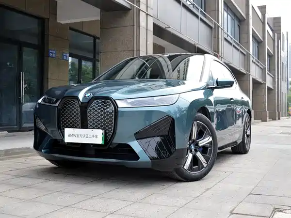 BMW iX 2024