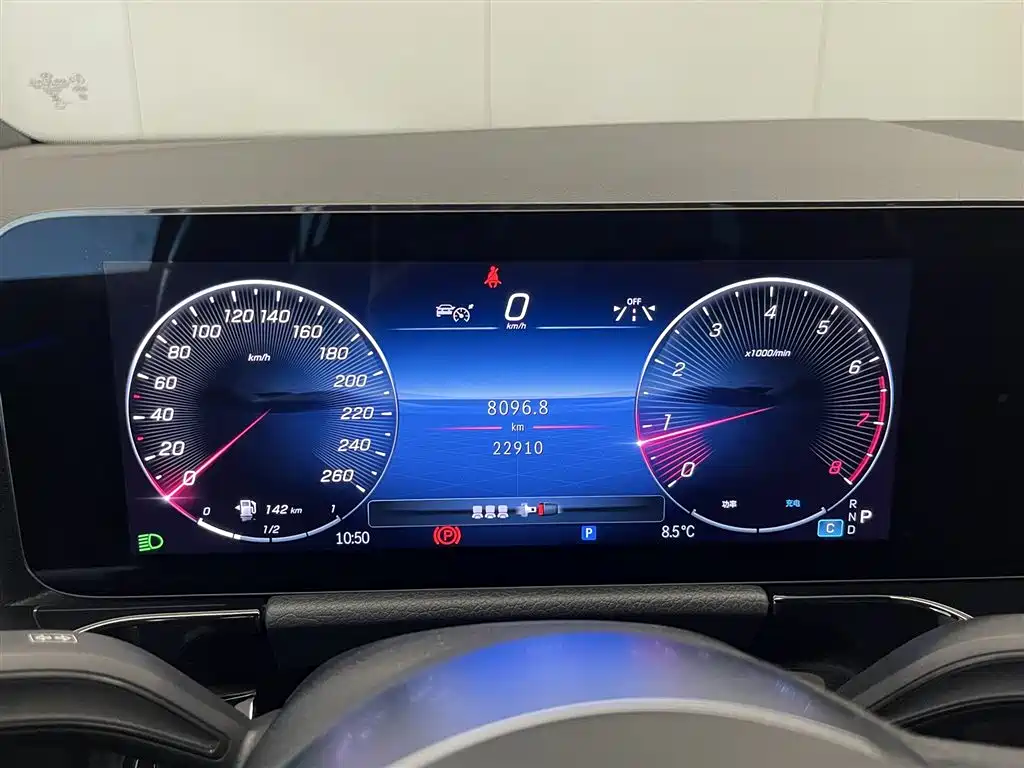 Mercedes-Benz GLA 2024 — фото 14
