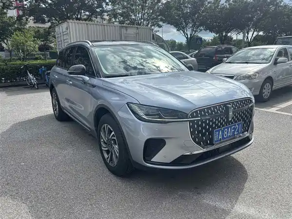 Lincoln Corsair 2023