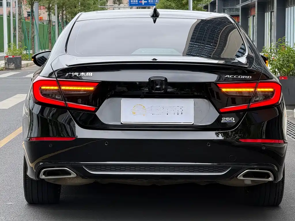 Honda Accord 2023 — фото 12