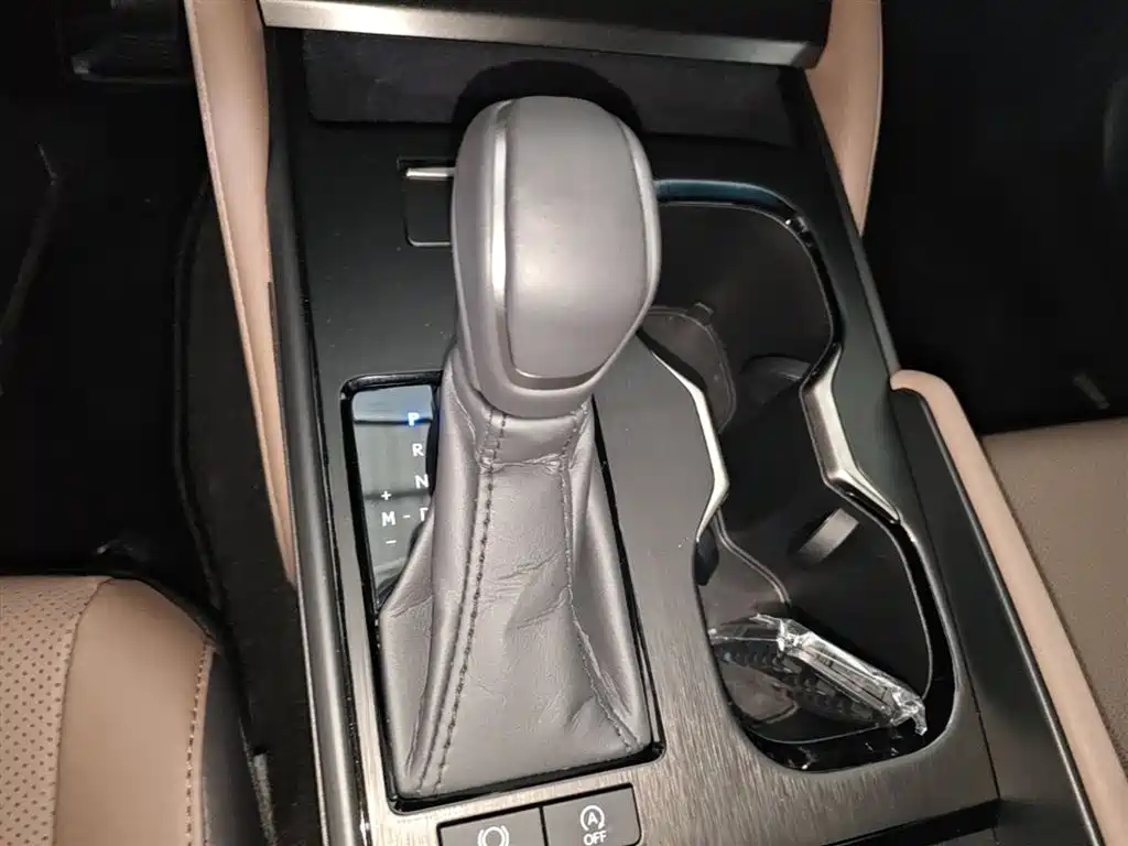 Lexus ES 2026 — фото 14