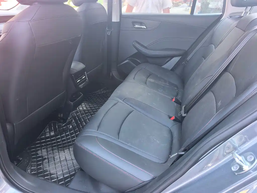Roewe i5 2026