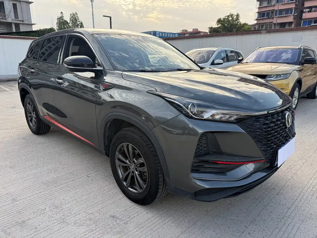 Changan CS75 PLUS 2021 — фото 2