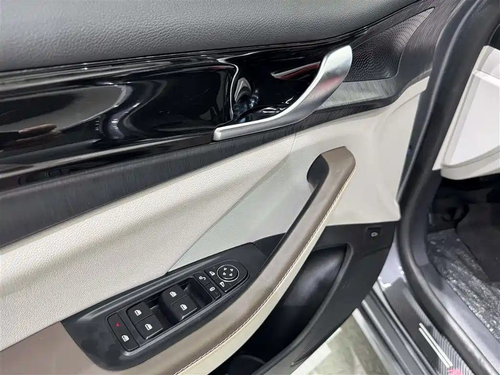 BYD Qin PLUS 2024 — фото 10