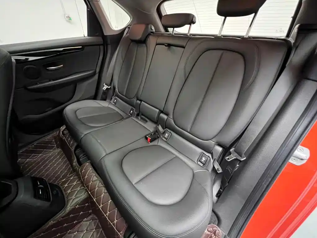 BMW 2 Series Station Wagon 2016 — фото 16