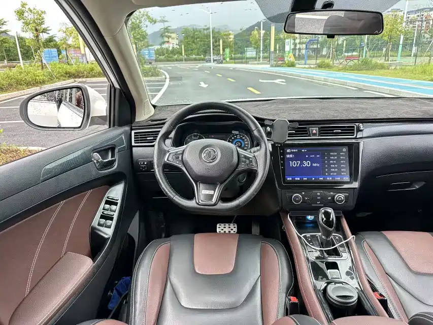 Dongfeng Scenery 580 2018 — фото 16