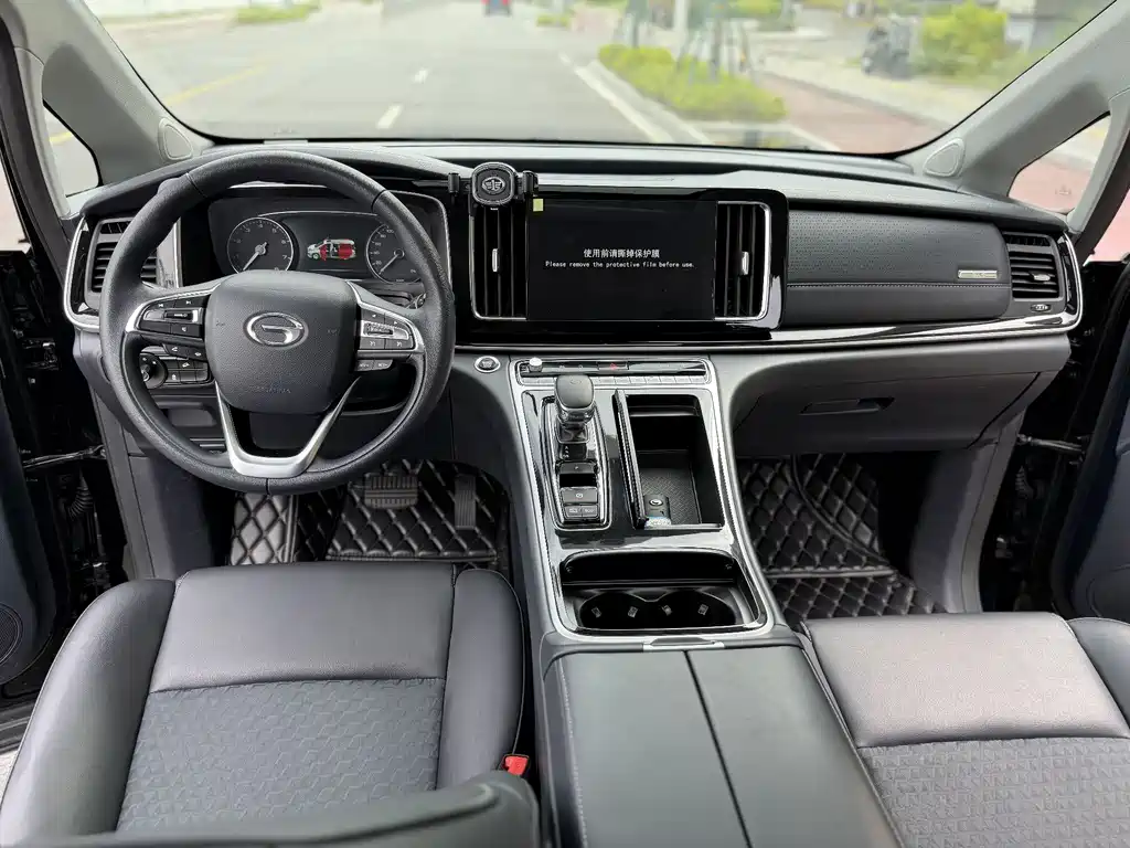 GAC Motor Trumpchi M8 2023 — фото 8