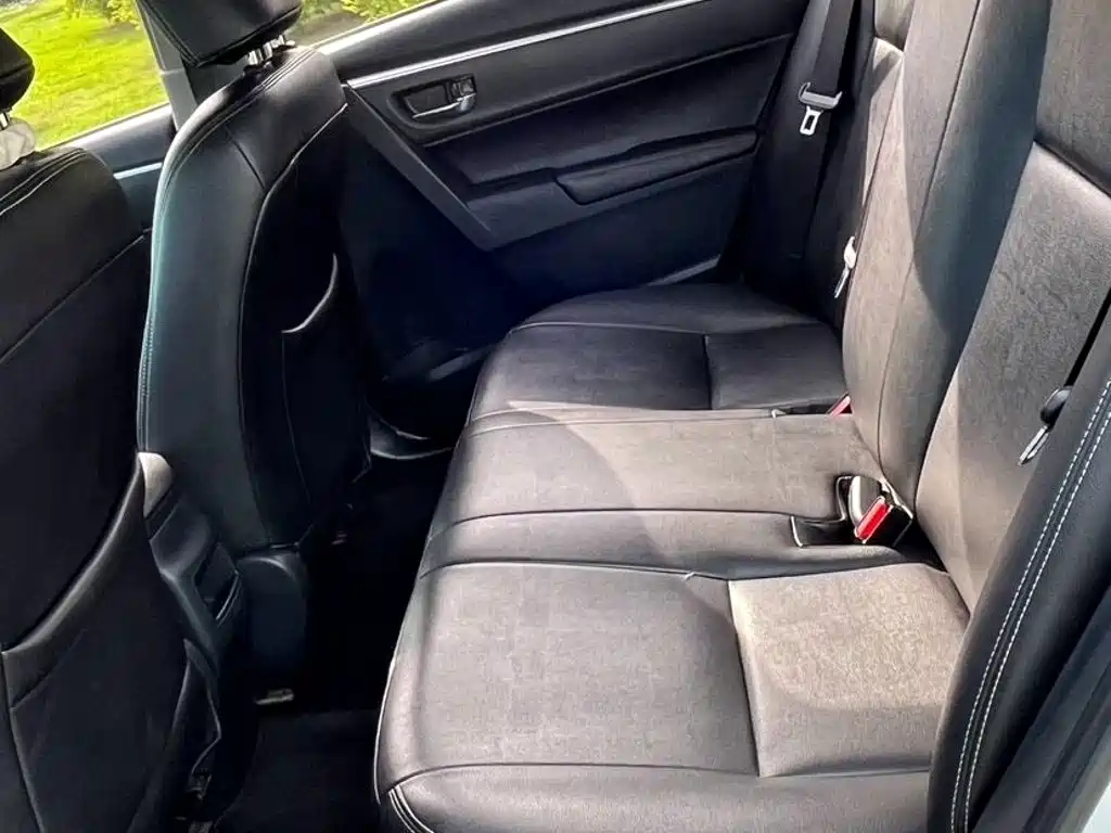 Toyota Corolla 2019 — фото 6