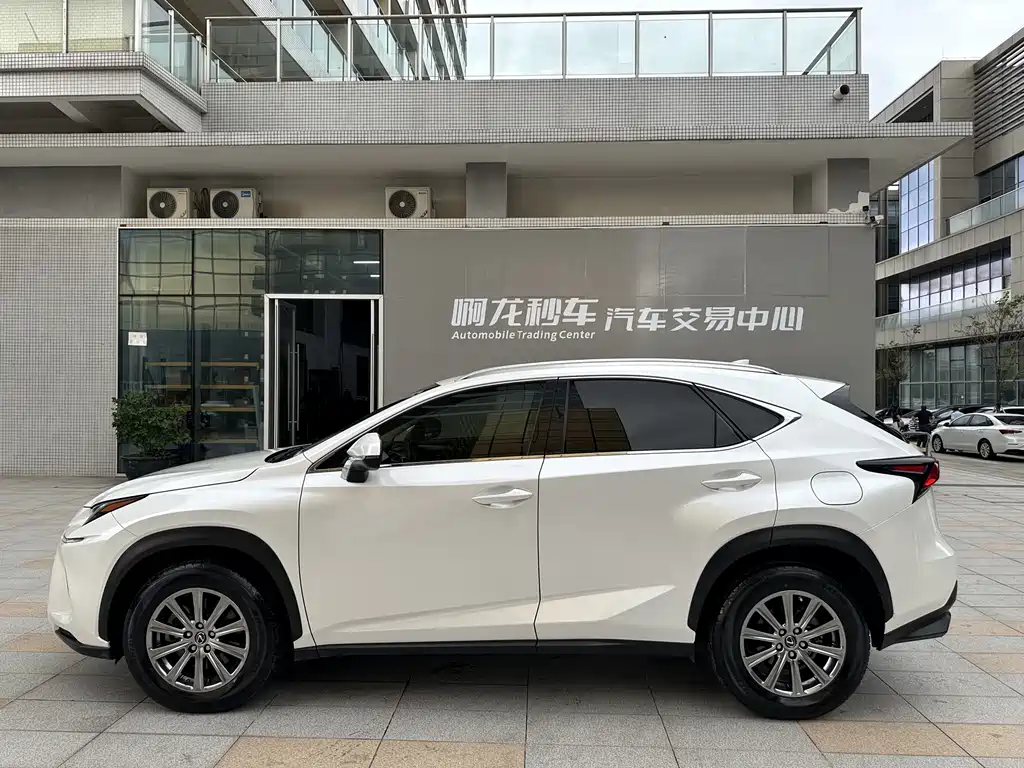 Lexus NX 2017 — фото 5
