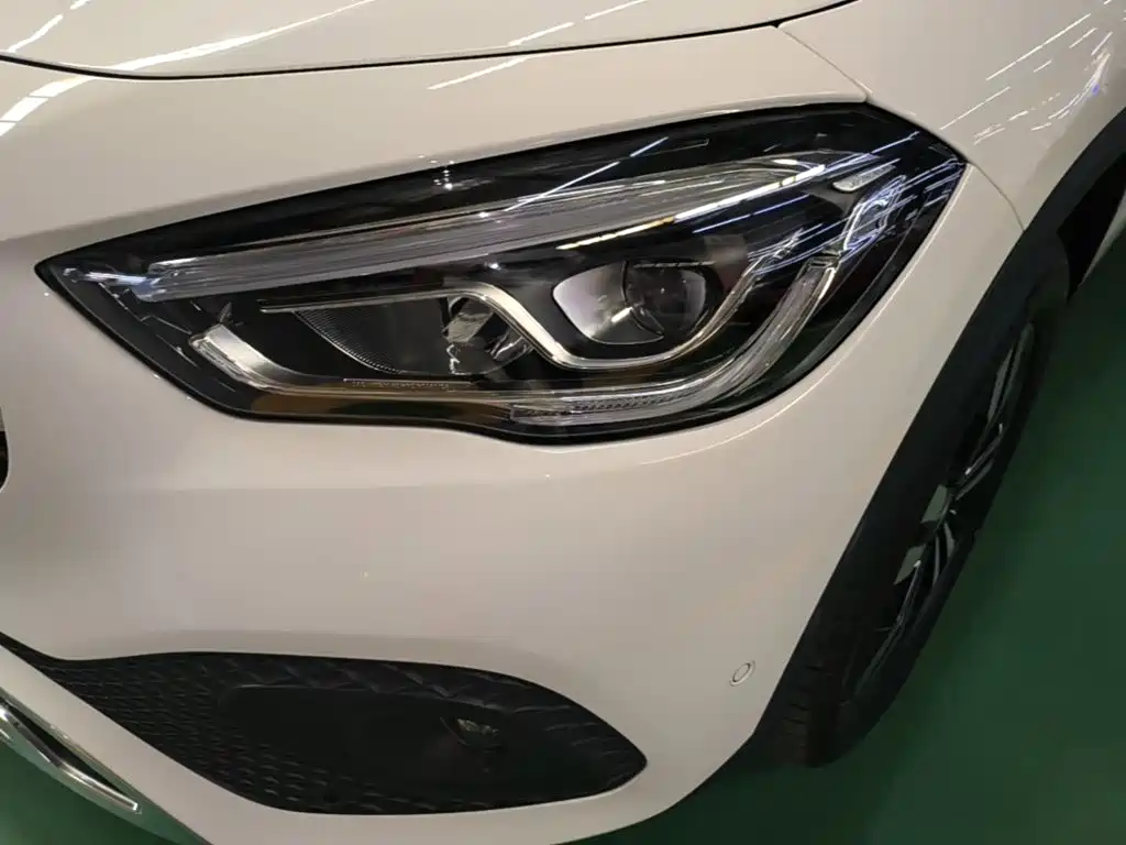 Mercedes-Benz GLA 2021 — фото 24