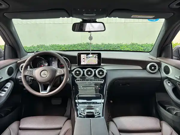 Mercedes-Benz GLC 2018