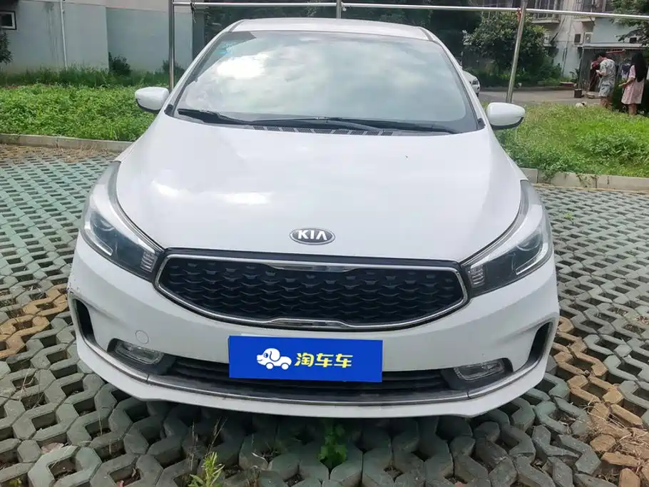 Kia K3 2016
